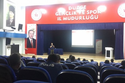 Emniyet personeline eğitim verildi