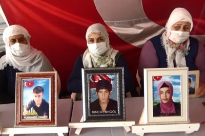 HDP önündeki ailelerin evlat nöbeti 726. gününde