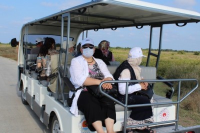 Yaşlılara 'cennet' gezisi