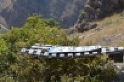 Şırnak'ta kahreden kaza: Düğüne giden araç kaza yaptı, anne ve çocuğu öldü, sürücü ağır yaralandı