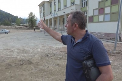 Okulunu kurtarmak isterken canından oluyordu