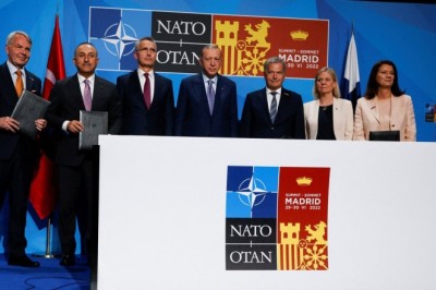 Cumhurbaşkanı Finlandiya ve İsveç Liderleriyle Bir Araya Geldi